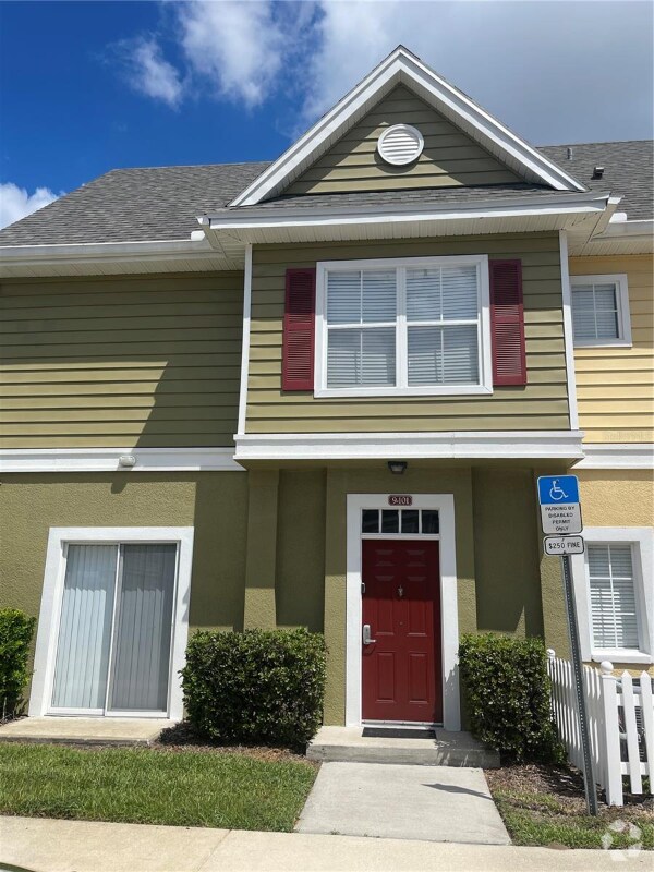 Building Photo - 2600 Lodi Cir