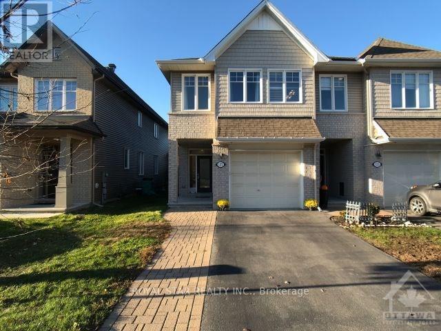 Photo principale - 137 Manorwood Cres