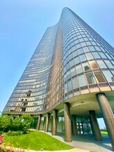 Building Photo - 505 N Lake Shore Dr