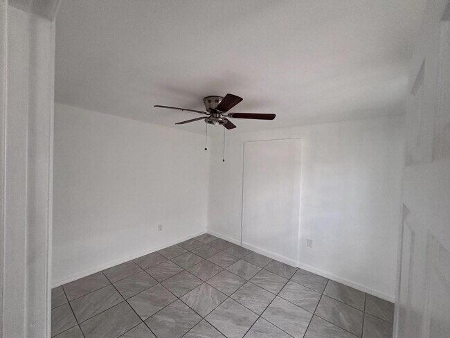 Foto del edificio - 2131 Washington St NE