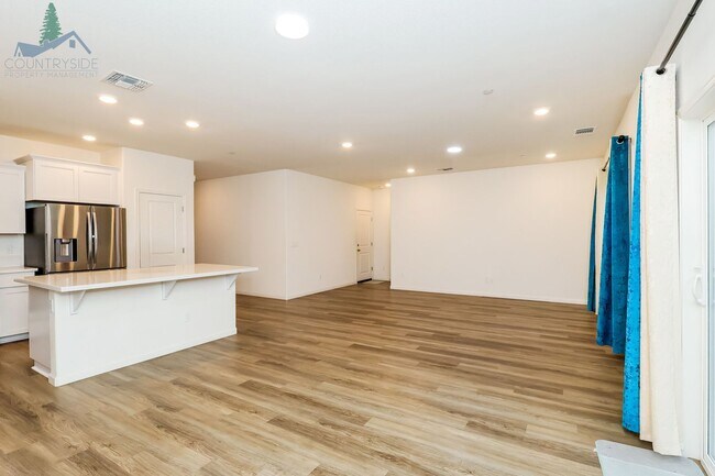 Foto del edificio - 577 Bedfordshire Dr