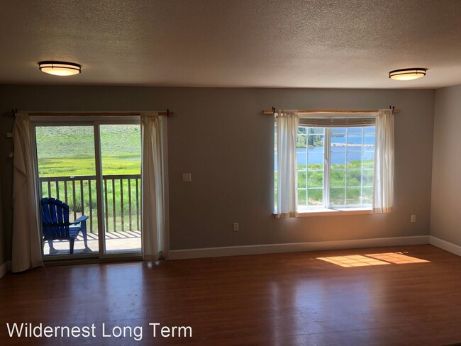 Building Photo - 2 br, 2 bath House - 397 Cove Blvd. Unit 4B
