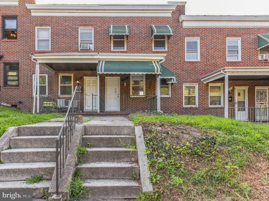 Foto principal - 2551 Kirk Ave