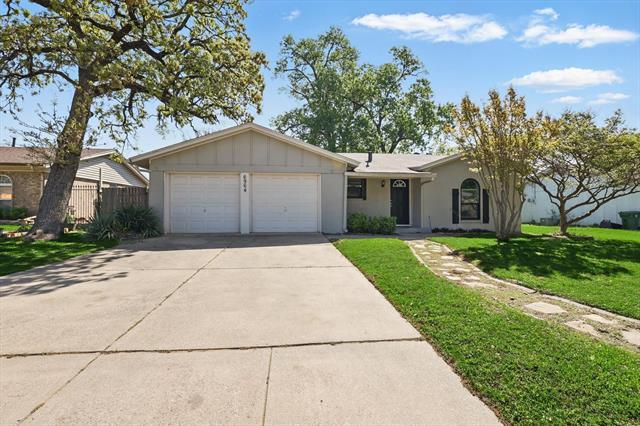 Building Photo - 6964 Cox Ln