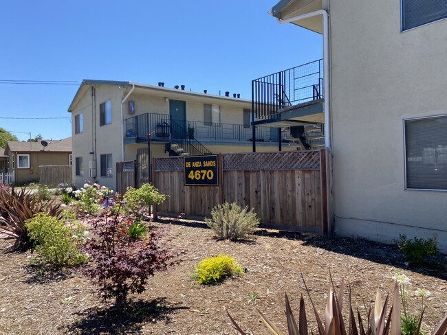 Building Photo - 4670 San Pablo Dam Rd