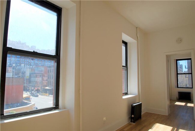Foto del edificio - 265 W 19th St