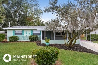 Building Photo - 303 Renne Dr N