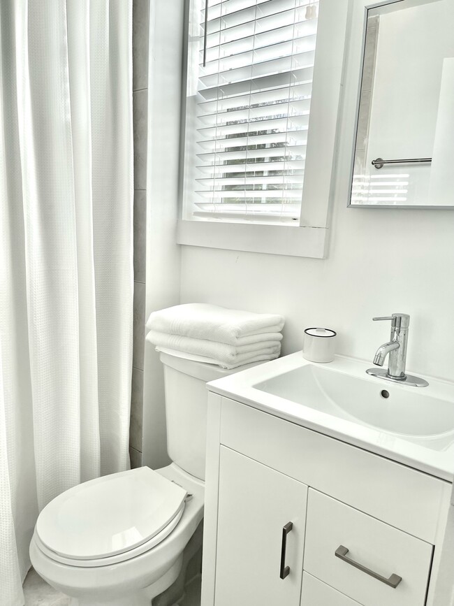 Shower, Toilet and Sink - 900 El Rado St