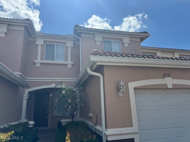 Primary Photo - 17531 Cherry Ridge Ln