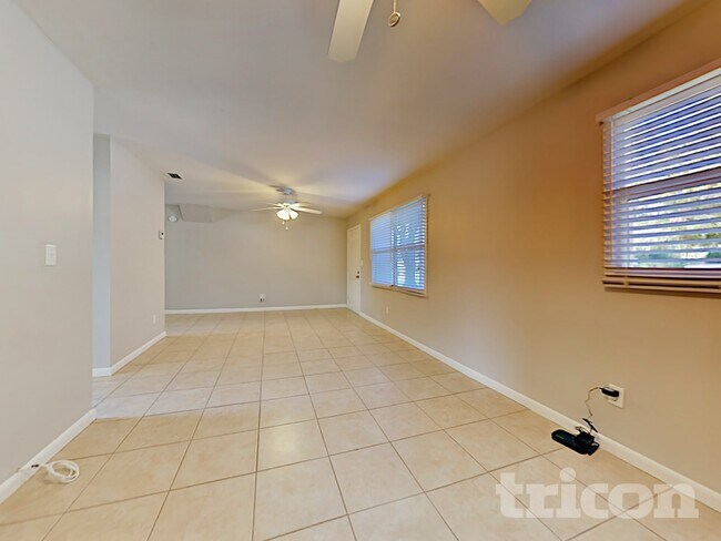 Building Photo - 6595 64th Way N