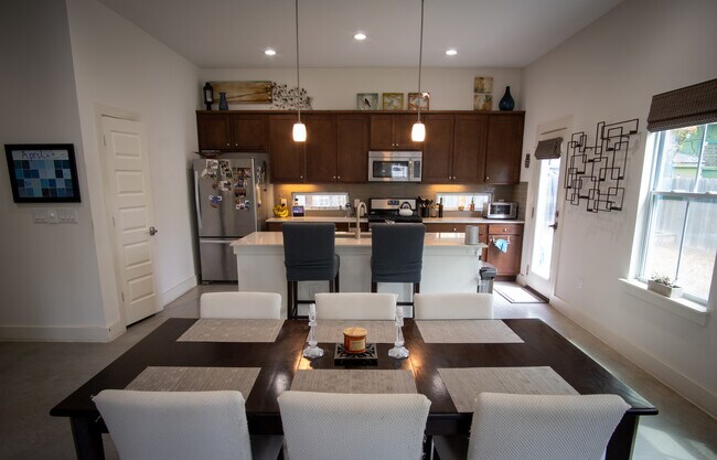 Foto del edificio - 1000 Taulbee Ln