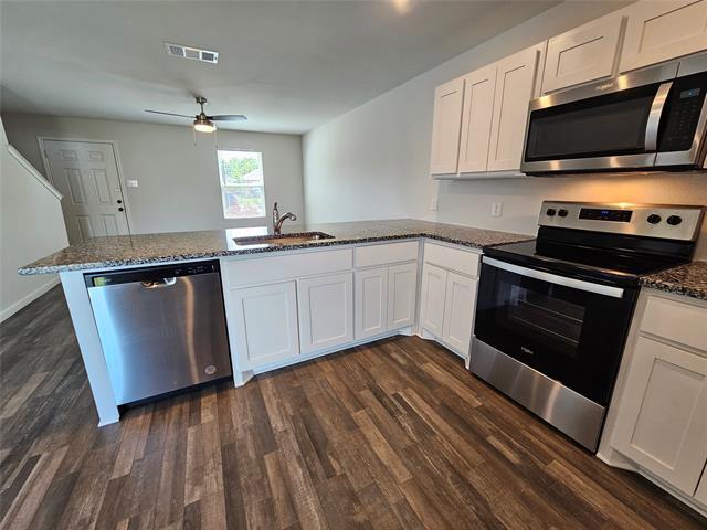 Foto del edificio - 3616 Chestnut Oak Dr