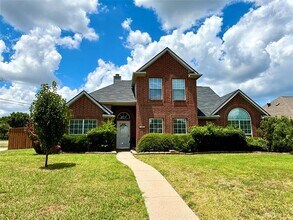 Building Photo - 1805 Country Ct