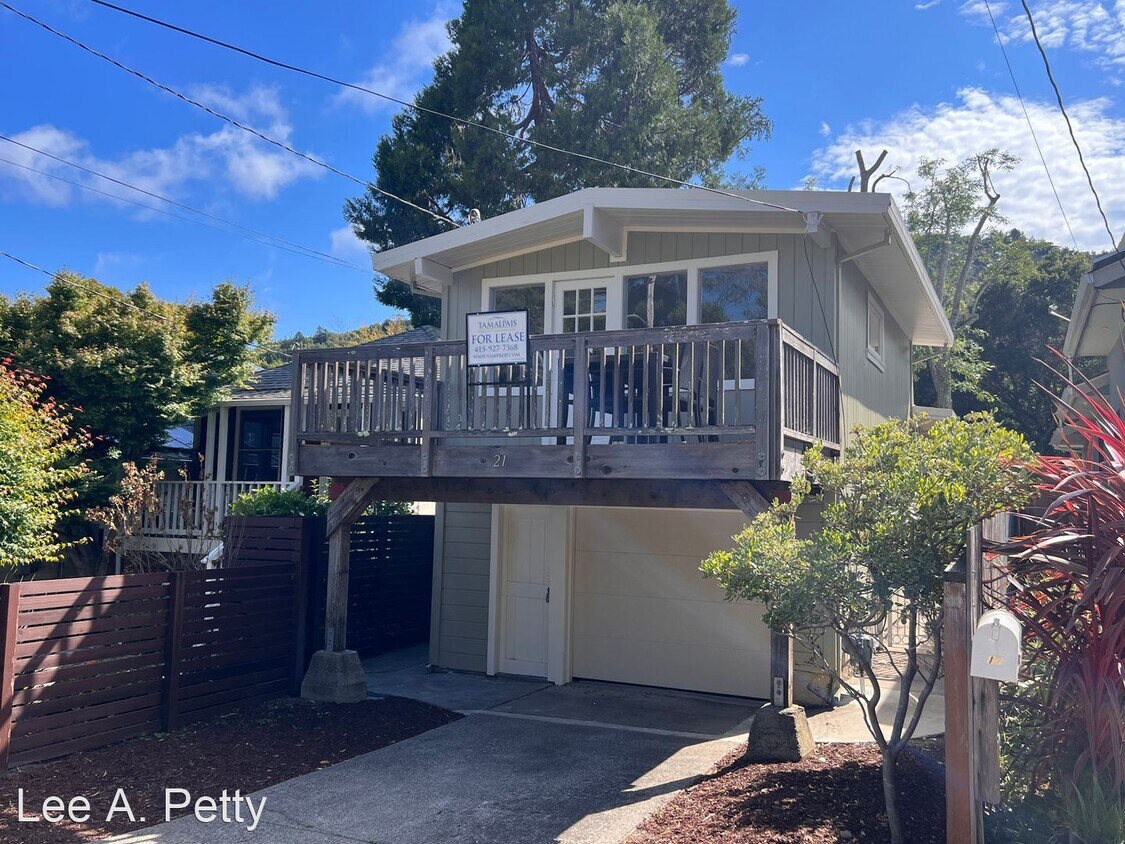 Primary Photo - 2 br, 1 bath House - 21 Palm Avenue