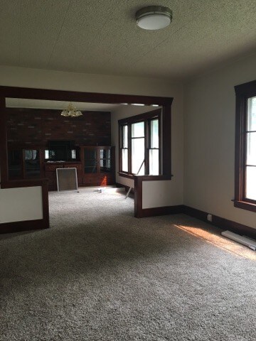 Foto del edificio - 2627 E Hoffman Ave