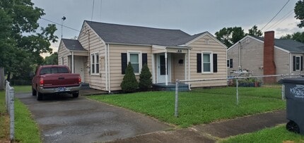 Building Photo - 1626 Houston Ave