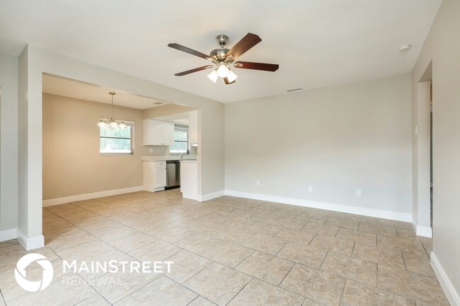 Foto del edificio - 2231 Lotus Rd