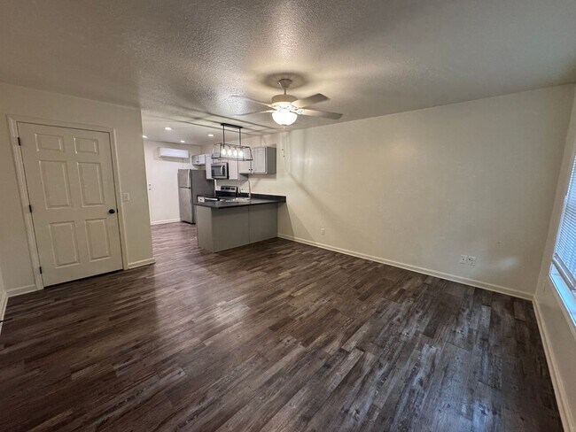 Foto del edificio - 1314 Poplar St