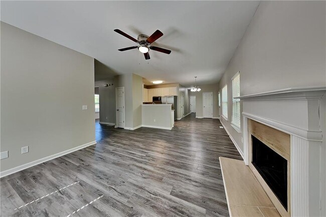 Building Photo - 351 Jenna Ln