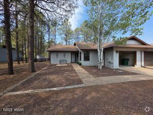 Building Photo - 5240 S 28th Pl