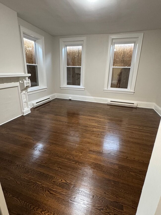 Building Photo - 55 E Antietam St