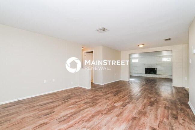 Building Photo - 3 Bedroom Pet-Friendly Home in Holiday, FL...