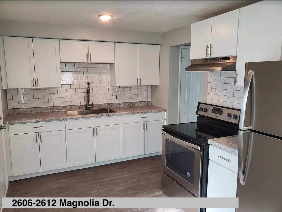 Primary Photo - 2606 Magnolia Drive, Unit 2612