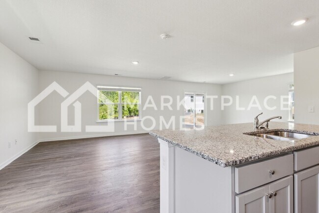 Foto del edificio - 702 Newtons Wy