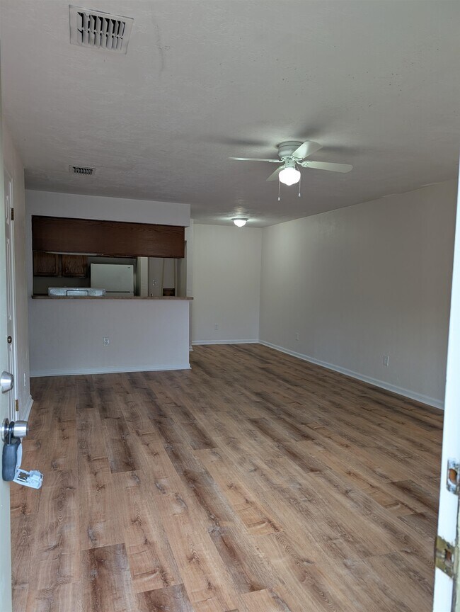 Foto del edificio - 3891 Osprey Cir