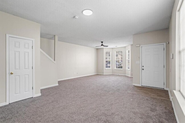 Foto del edificio - 7322 Bridlewood Ct