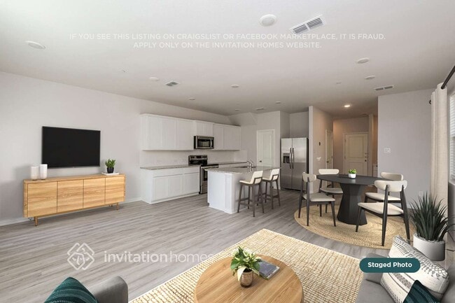 Building Photo - 6410 Blue Trl
