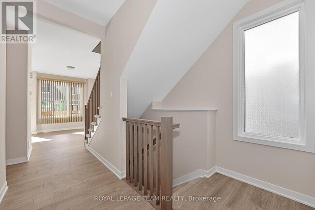 Building Photo - 48 Pumice Pl