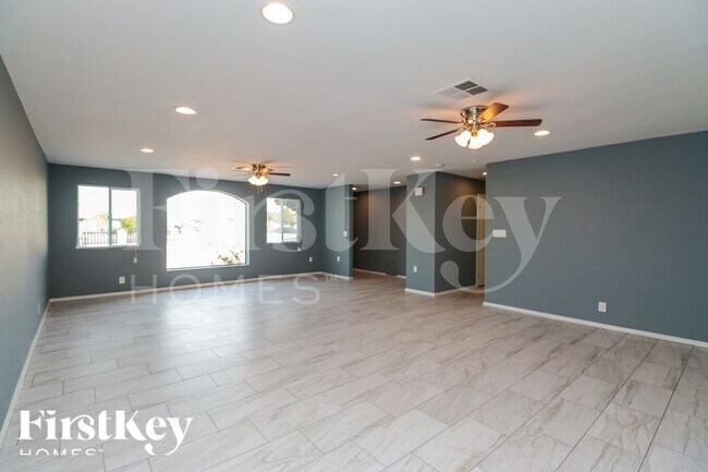Foto del edificio - 5610 S 20th Ln