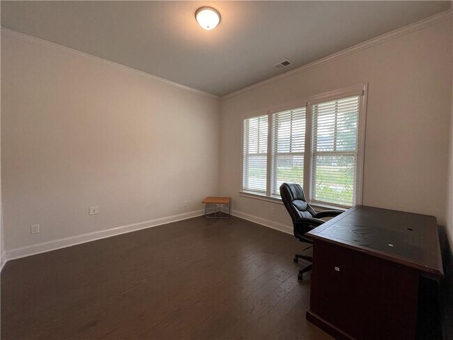 Foto del edificio - 673 Avondale Creek Dr.