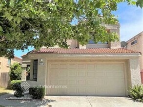 Building Photo - 217 Rolfe Dr