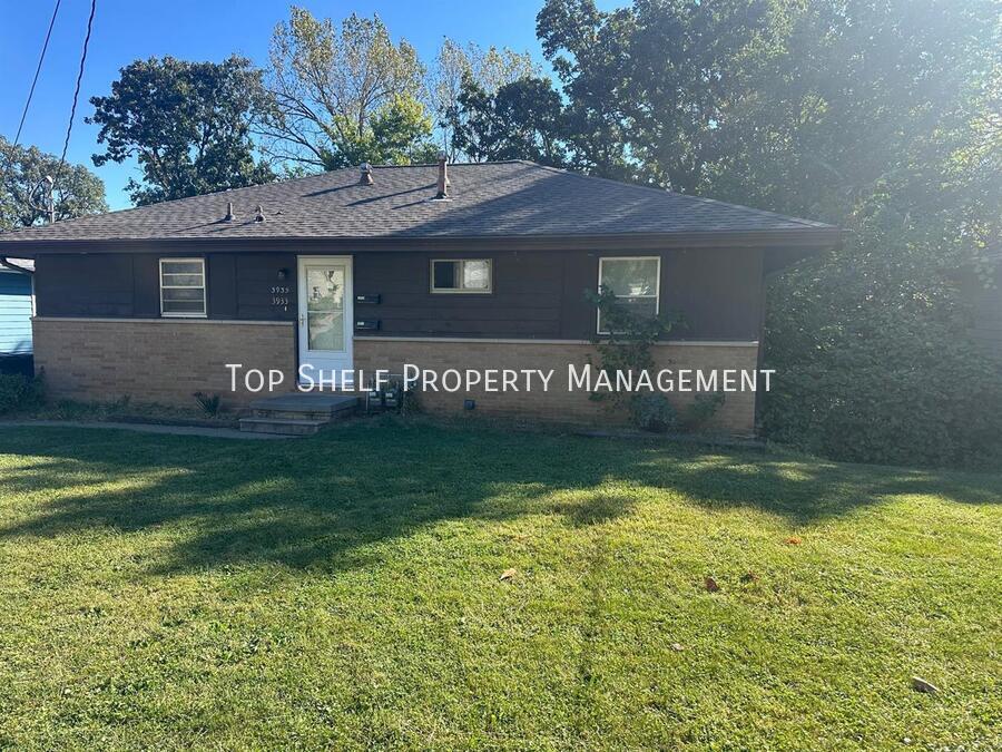 Primary Photo - 3935 Oakshire Rd