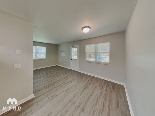 Foto del edificio - 1120 Seabrook Rd