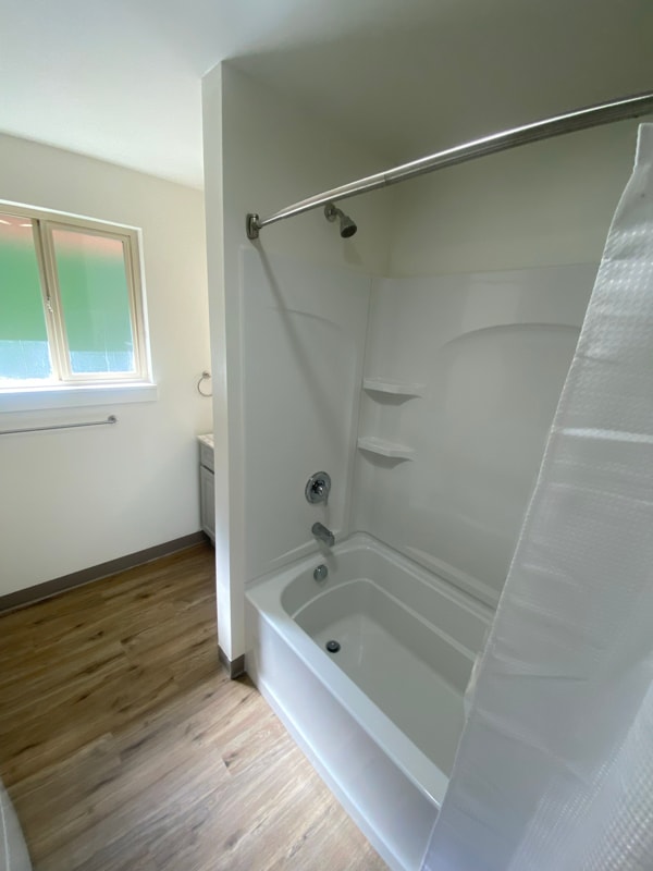 Building Photo - 906 S 42nd Ave