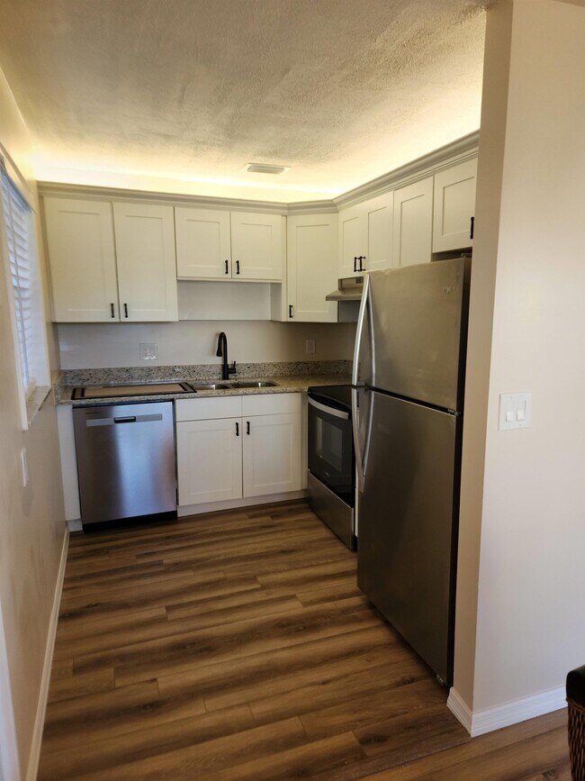 61 Woodland Dr, Vero Beach, FL 32962 Townhome Rentals in Vero Beach FL