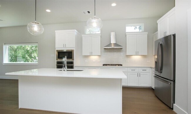 Foto del edificio - 836 Fisher St