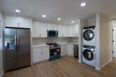 Primary Photo - 89 4th Ave