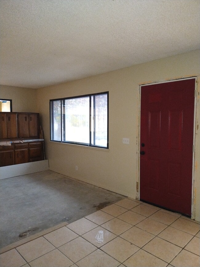 Building Photo - 18333 Taloga Ln