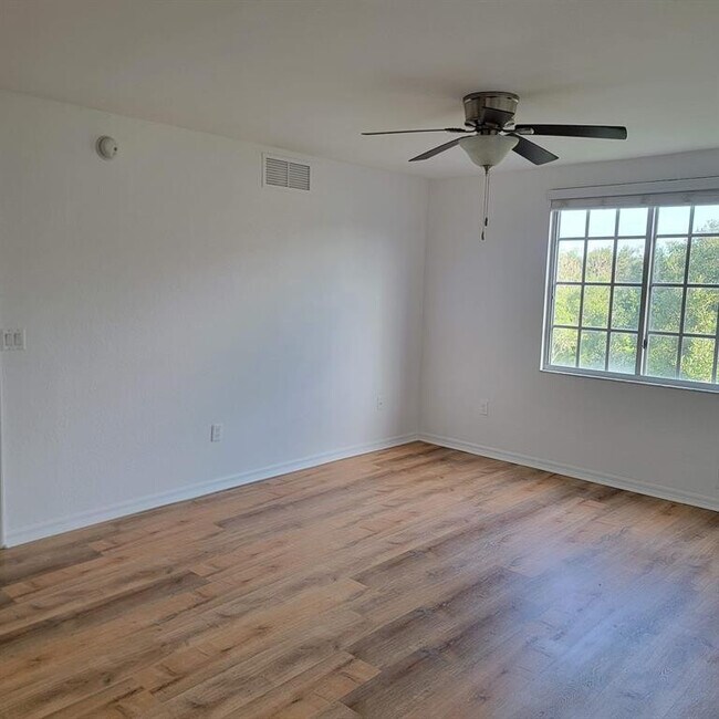 Foto del edificio - 6768 Heritage Grande