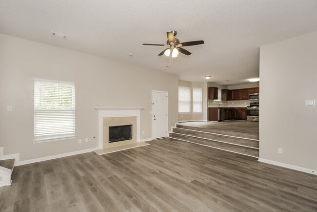 Building Photo - 1037 Summer Cypress Dr