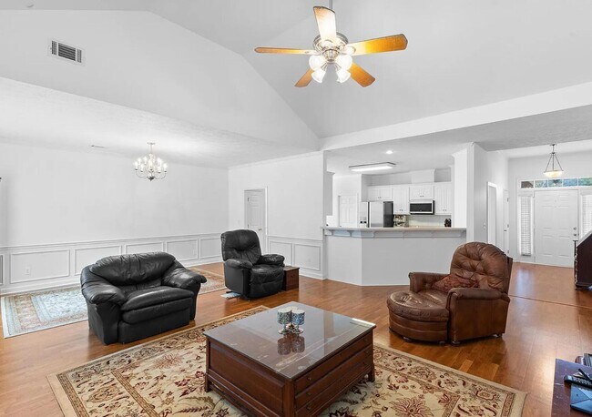 Foto del edificio - 3513 Seneca Ave