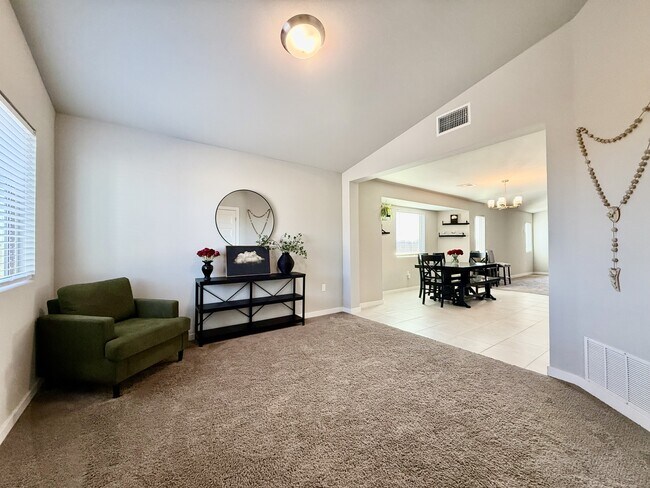 Building Photo - 11860 Ernest Rd