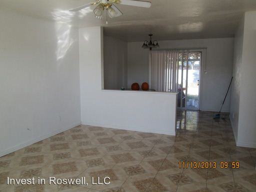 Building Photo - 1403 W Jaffa St