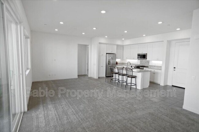 Building Photo - 27410 N Merlin Pl