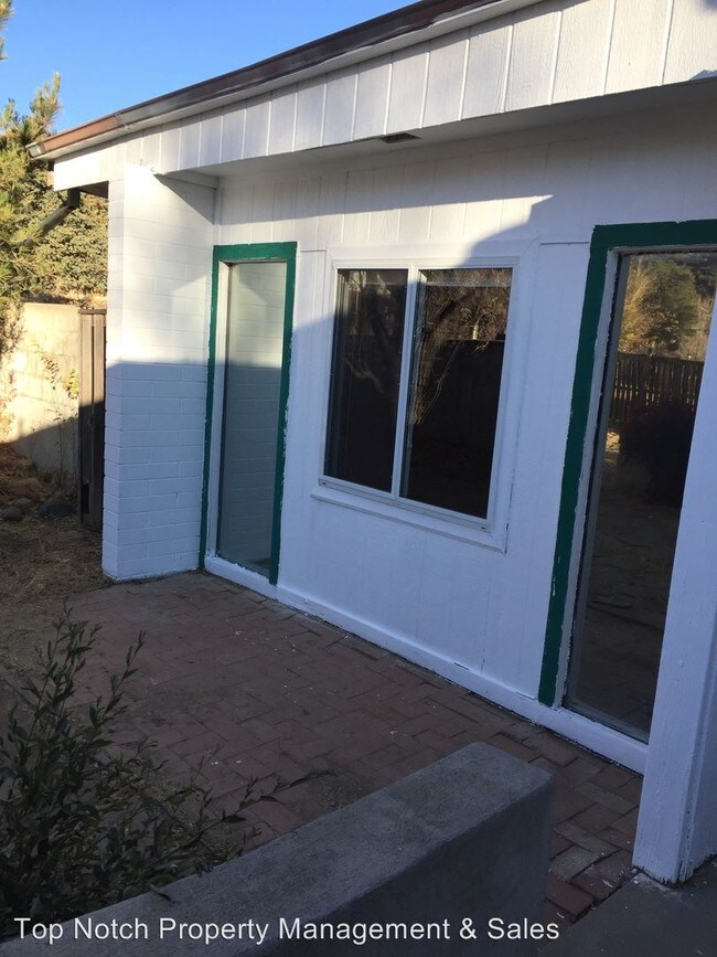Building Photo - 5300 E Diamond Dr
