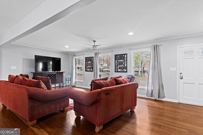 Foto del edificio - 3727 Calmer Cir